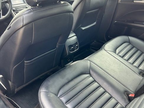 Used 2019 Ford Fusion SEL AWD/4WD image 11