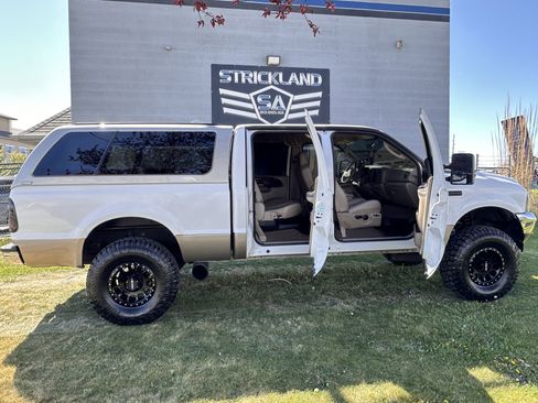 Used 2004 Ford F250 Lariat image 27