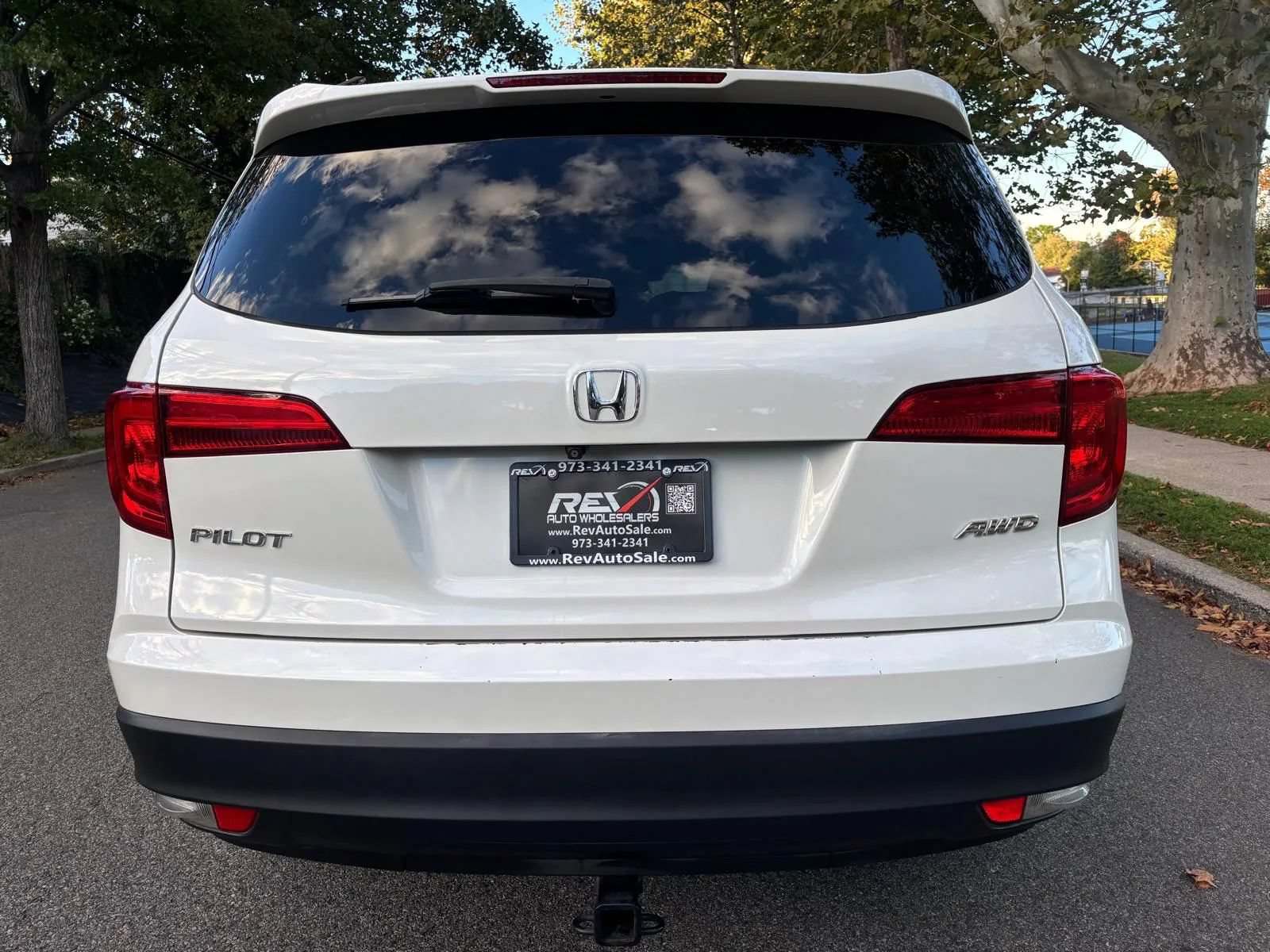 Used 2017 Honda Pilot EX-L image 4