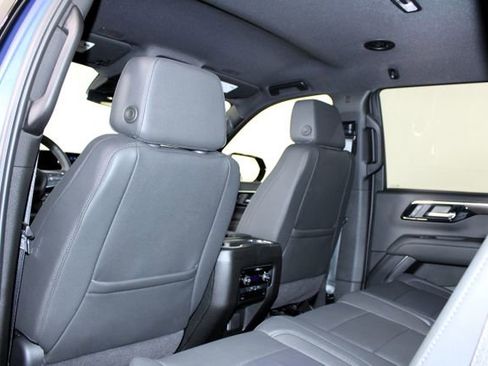 Used 2026 Chevrolet Tahoe LT w/ LPO, Dark Essentials Package RWD image 20
