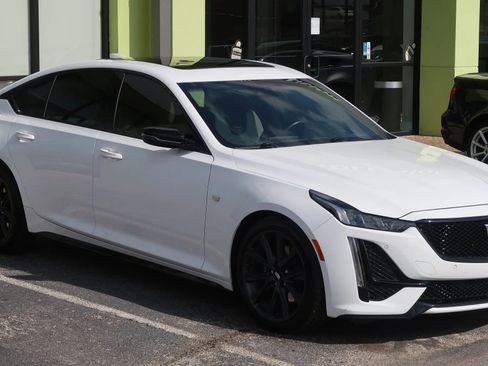 Used 2023 Cadillac CT5 Sport w/ Climate Package image 5