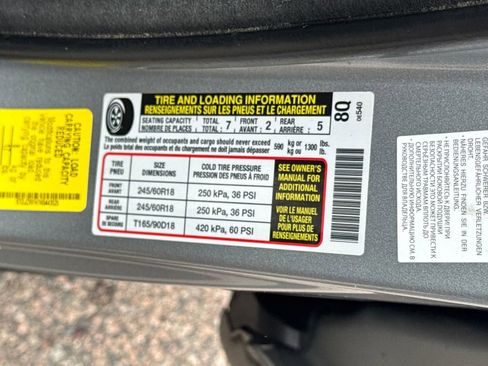 Used 2017 Toyota Highlander XLE AWD/4WD image 49