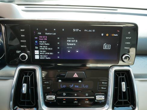Used 2023 Kia Sorento SX AWD/4WD image 22