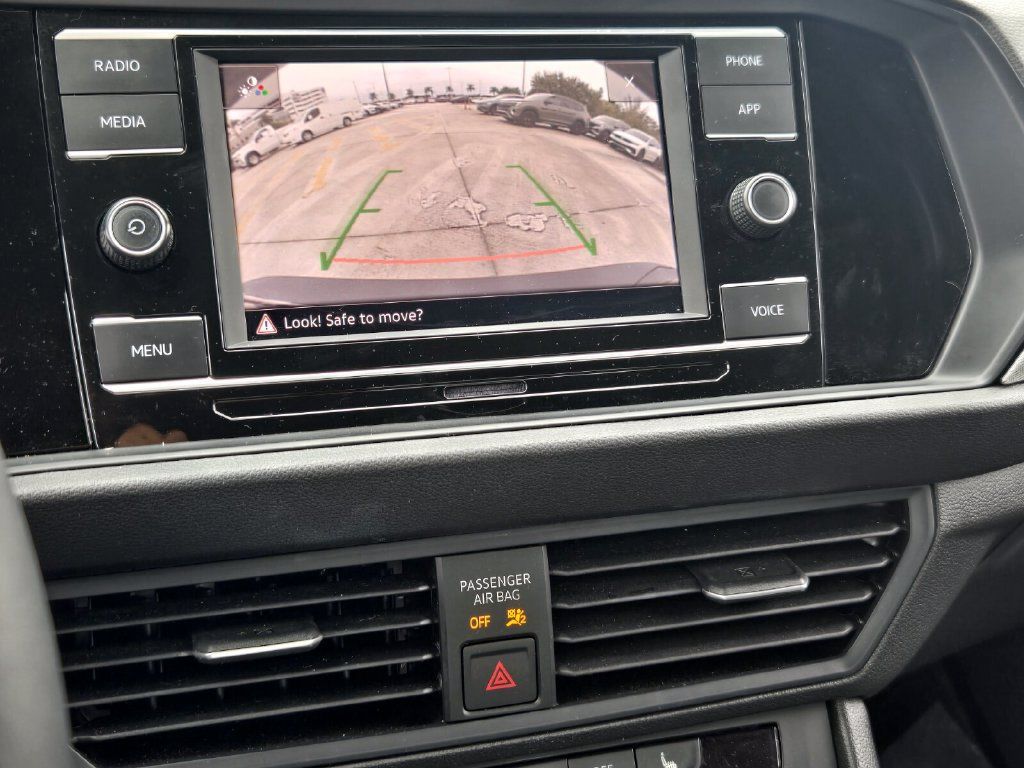 Used 2024 Volkswagen Jetta Sport FWD image 22