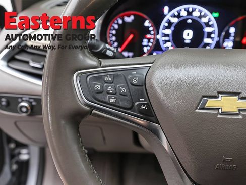 Used 2024 Chevrolet Malibu LT FWD image 15