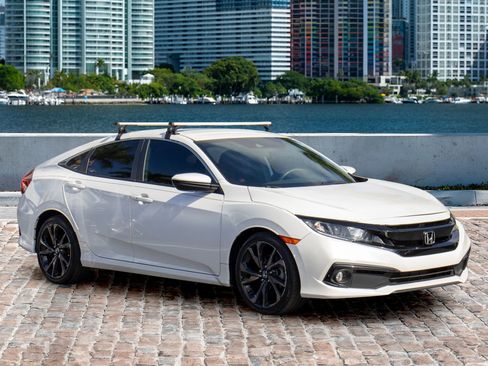 Used 2020 Honda Civic Sport image 3