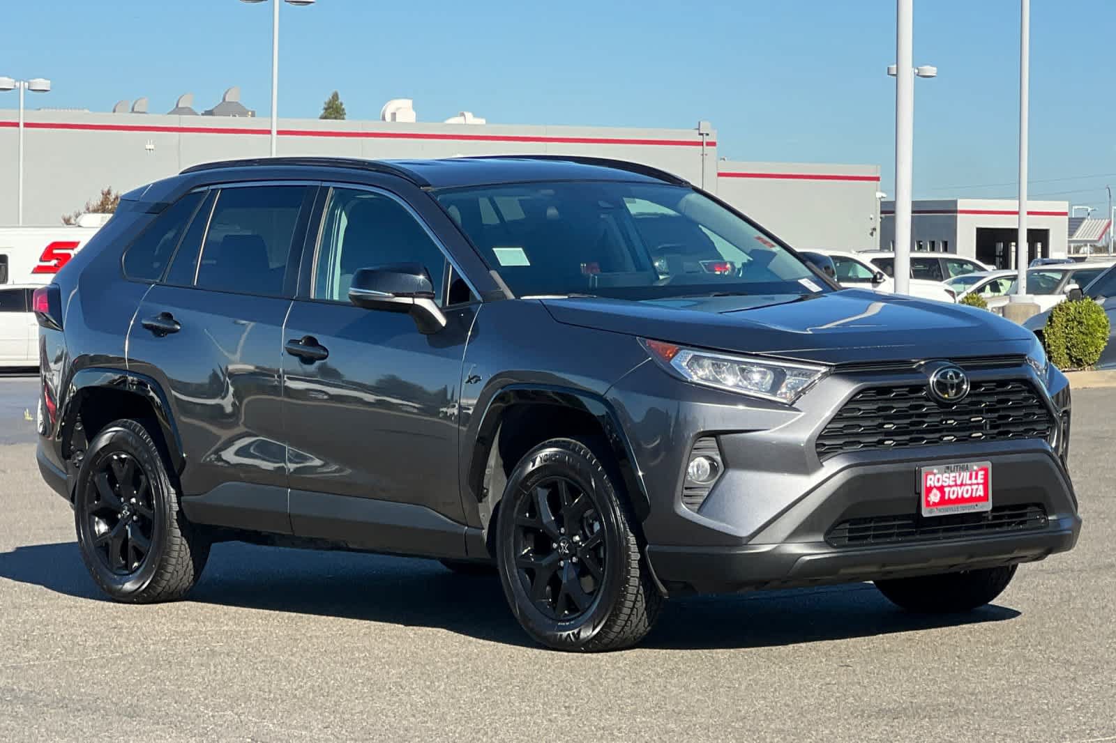 Certified 2021 Toyota RAV4 XLE FWD image 5