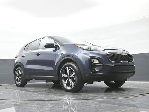 Used 2021 Kia Sportage LX w/ LX AWD Popular Package image 41