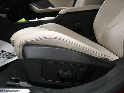 Used 2025 BMW 228i xDrive AWD/4WD image 10