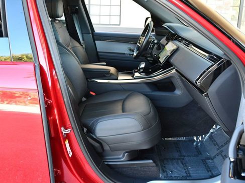 Used 2024 Land Rover Range Rover Sport Dynamic SE image 47