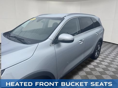 Used 2019 Kia Sorento EX AWD/4WD image 9