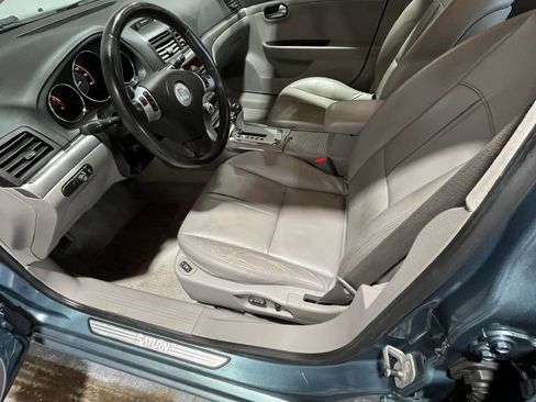 Used 2009 Saturn Aura XR w/ Advanced Audio Package image 5
