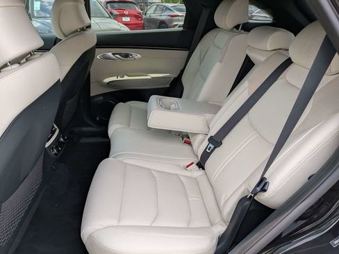 Used 2025 Genesis Electrified GV70 AWD/4WD image 15