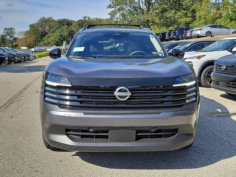 New 2026 Nissan Kicks SV w/ SV Premium Package image 2