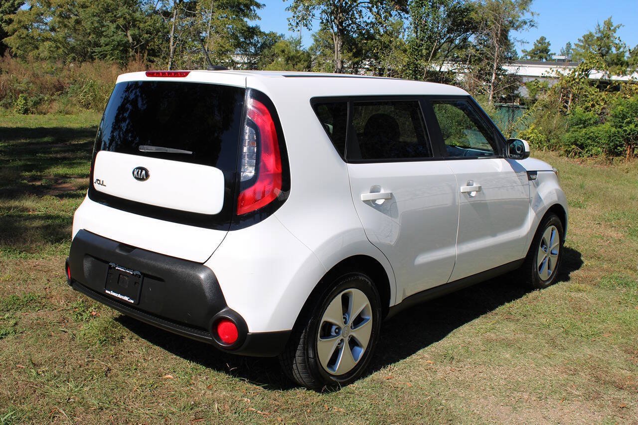 Used 2014 Kia Soul FWD image 7