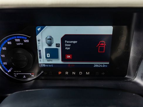 Used 2022 Ford Bronco Wildtrak image 19