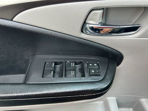 Used 2018 Honda Ridgeline RTL image 15