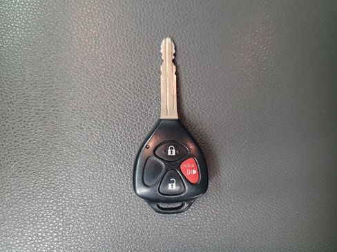 Used 2019 Toyota 4Runner SR5 image 32