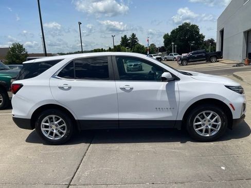 Used 2022 Chevrolet Equinox LT AWD/4WD image 8