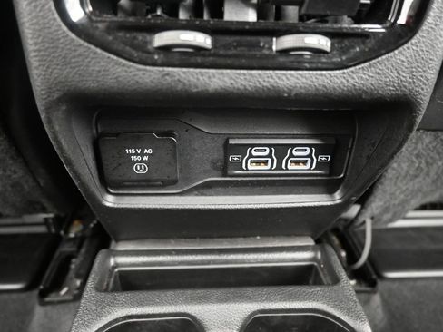 Used 2021 Jeep Grand Cherokee L Limited AWD/4WD image 17