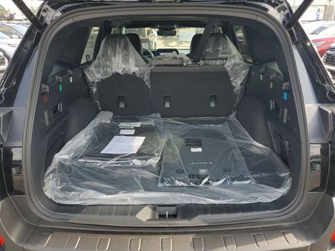 New 2026 Subaru Outback Limited image 8