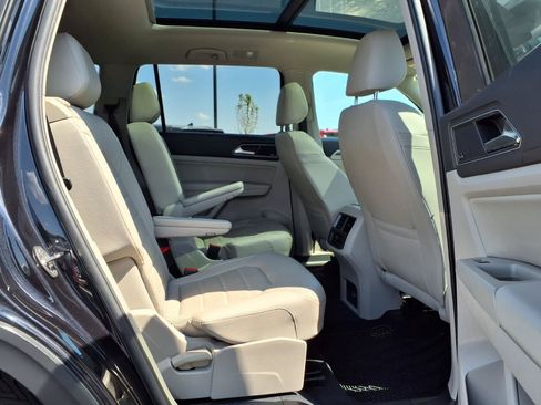 Used 2019 Volkswagen Atlas SEL Premium AWD/4WD image 29