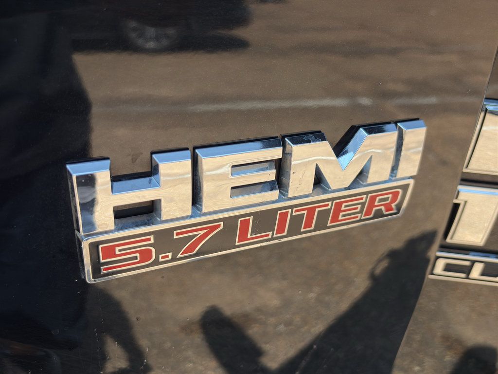 Used 2020 RAM 1500 Classic SLT AWD/4WD image 23
