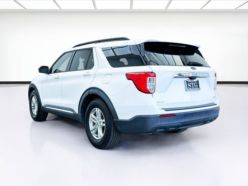 Used 2020 Ford Explorer XLT RWD image 6