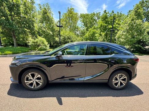 Used 2023 Lexus RX 350h w/ Cold Area Package AWD/4WD image 8