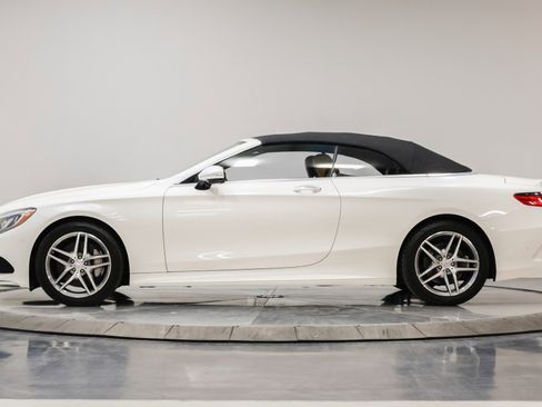 Used 2017 Mercedes-Benz S 550 Cabriolet w/ Sport Package image 20