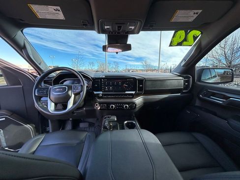 Used 2024 GMC Sierra 1500 Elevation w/ Elevation Premium Package image 11