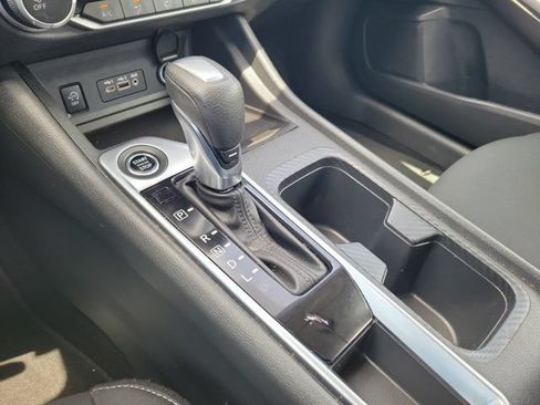 Certified 2024 Nissan Sentra SV FWD image 30