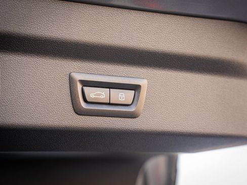 Used 2025 BMW X2 xDrive28i image 29