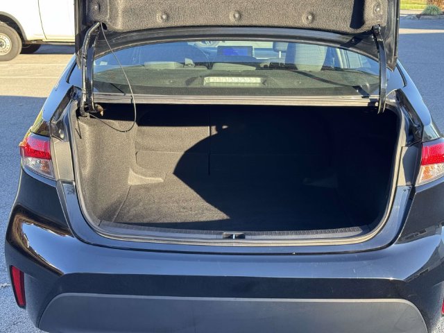 Used 2024 Toyota Corolla LE FWD image 13