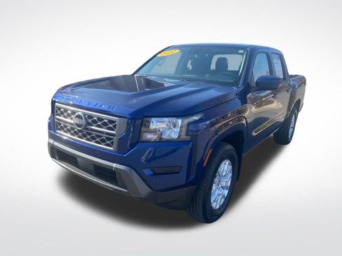 Used 2022 Nissan Frontier SV image 3