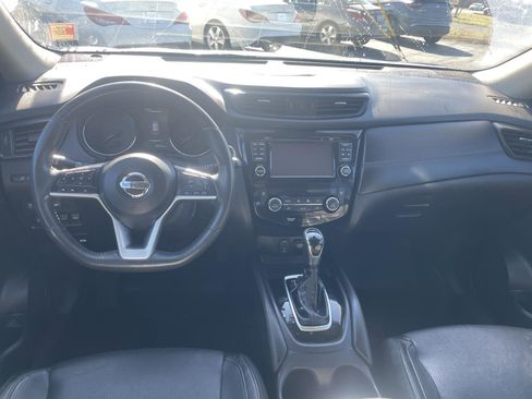 Used 2017 Nissan Rogue SL w/ SL Premium Package image 7