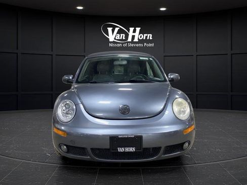 Used 2006 Volkswagen Beetle Convertible w/ Package 2 image 9