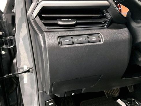 Used 2021 Nissan Altima 2.5 SR w/ SR Premium Package image 37