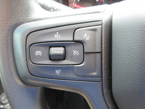 Certified 2024 Chevrolet Silverado 1500 Custom Trail Boss w/ LPO, Dark Essentials Package AWD/4WD image 25