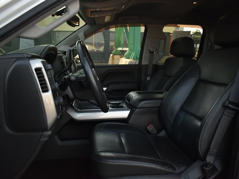 Used 2018 Chevrolet Silverado 1500 LTZ Z71 w/ LPO, Black Pack AWD/4WD image 14