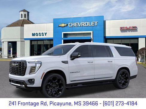 New 2026 GMC Yukon XL Denali Ultimate AWD/4WD image 2