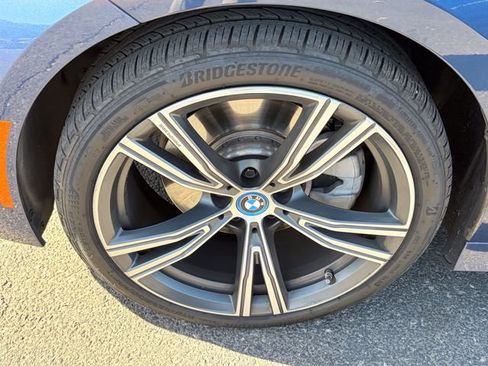 Used 2023 BMW 330e xDrive w/ Premium Package AWD/4WD image 4