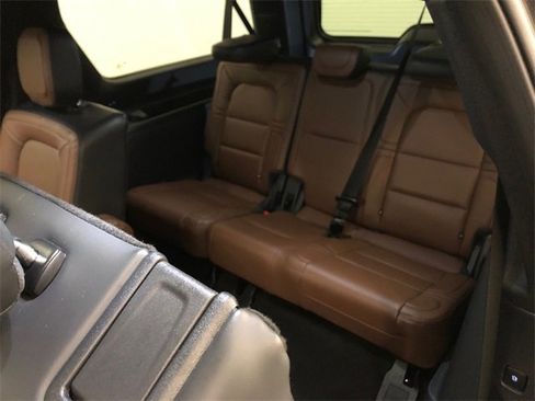 Used 2024 Lincoln Navigator L Reserve image 34