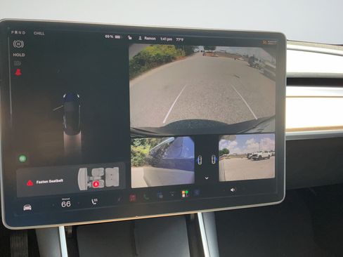 Used 2020 Tesla Model 3 Standard Range Plus RWD image 16