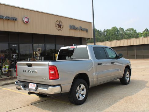Certified 2025 RAM 1500 Tradesman AWD/4WD image 7