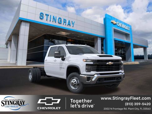 New 2025 Chevrolet Silverado 3500 W/T w/ WT Convenience Package image 1