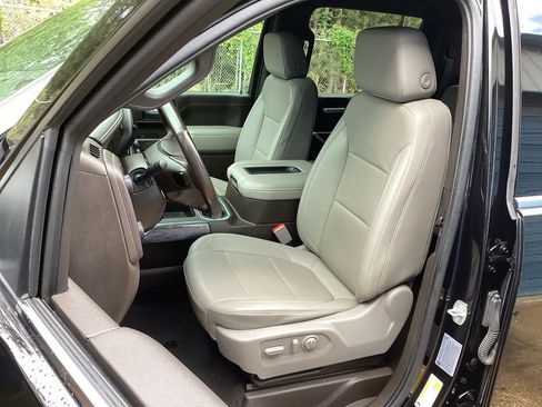 Used 2022 Chevrolet Silverado 2500 LTZ image 32