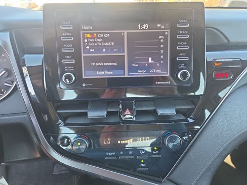 Certified 2024 Toyota Camry LE FWD image 21