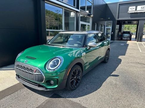 Used 2024 MINI Cooper Clubman S w/ Signature Upholstery Package AWD/4WD image 6