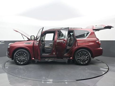 Used 2023 Nissan Armada Platinum w/ Captain's Chairs Package AWD/4WD image 37